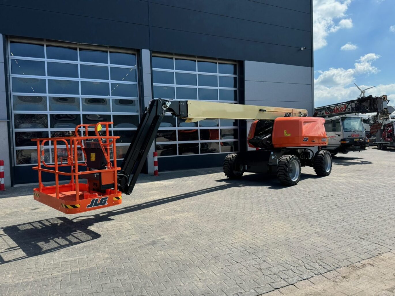 84F0B0E2 7577 4BAA B9CB 0A7F86A90800